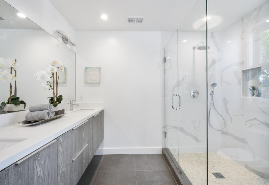 Porcelain Slab Shower: The Best Option for Your Renovation | Cosmos