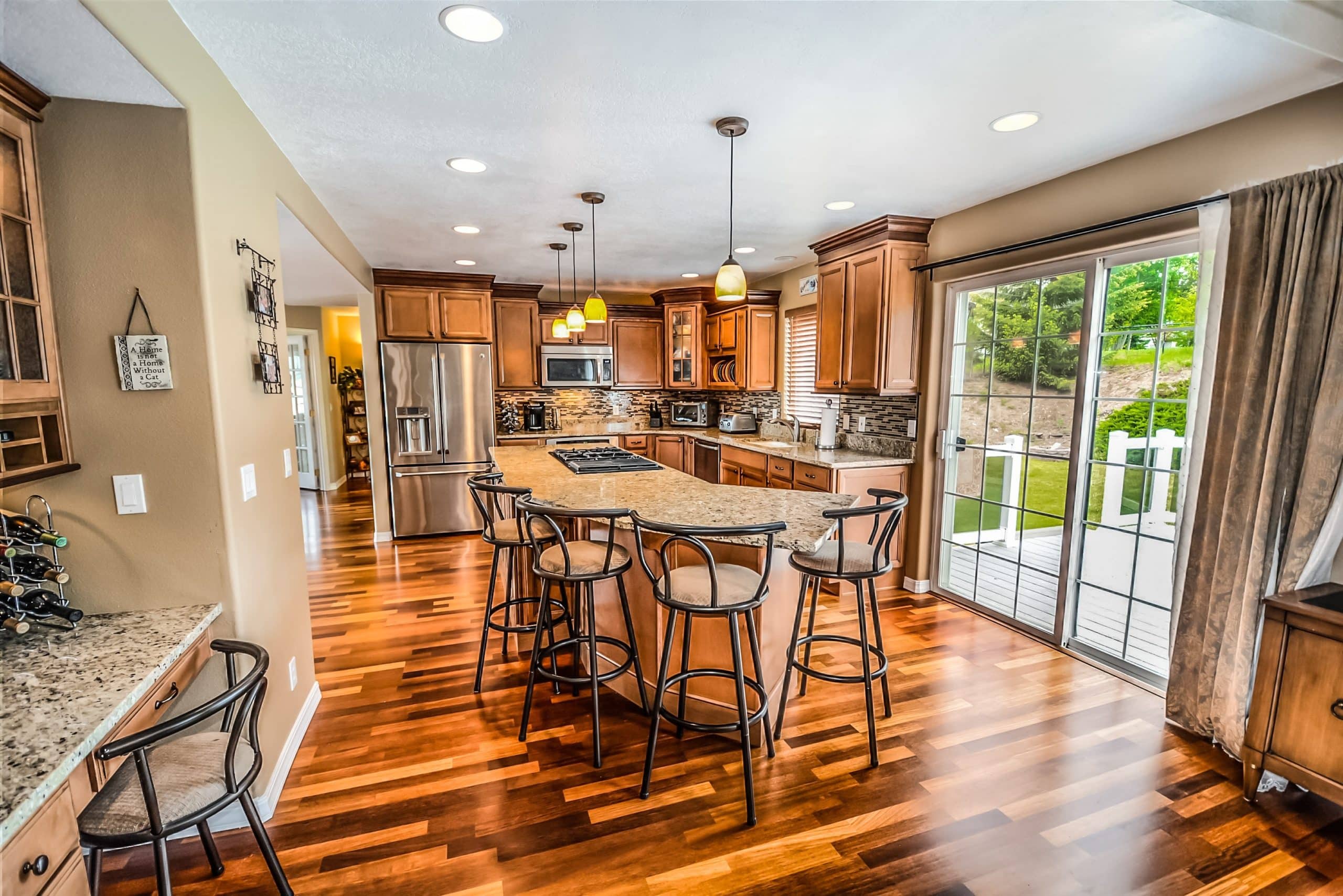 Countertops & Bars