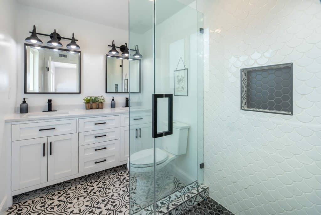 Is Ceramic or Porcelain Tile Better for a Bathroom Floor?