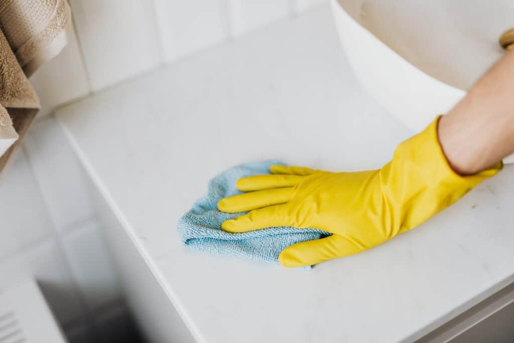 5 Mistakes You Keep Making When Cleaning with Bleach