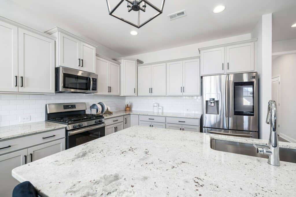 quartzite vs granite countertops